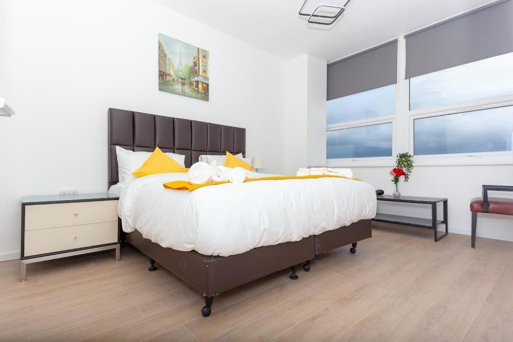 Flat 403 One Bedroom Apartment Бирмингам Екстериор снимка